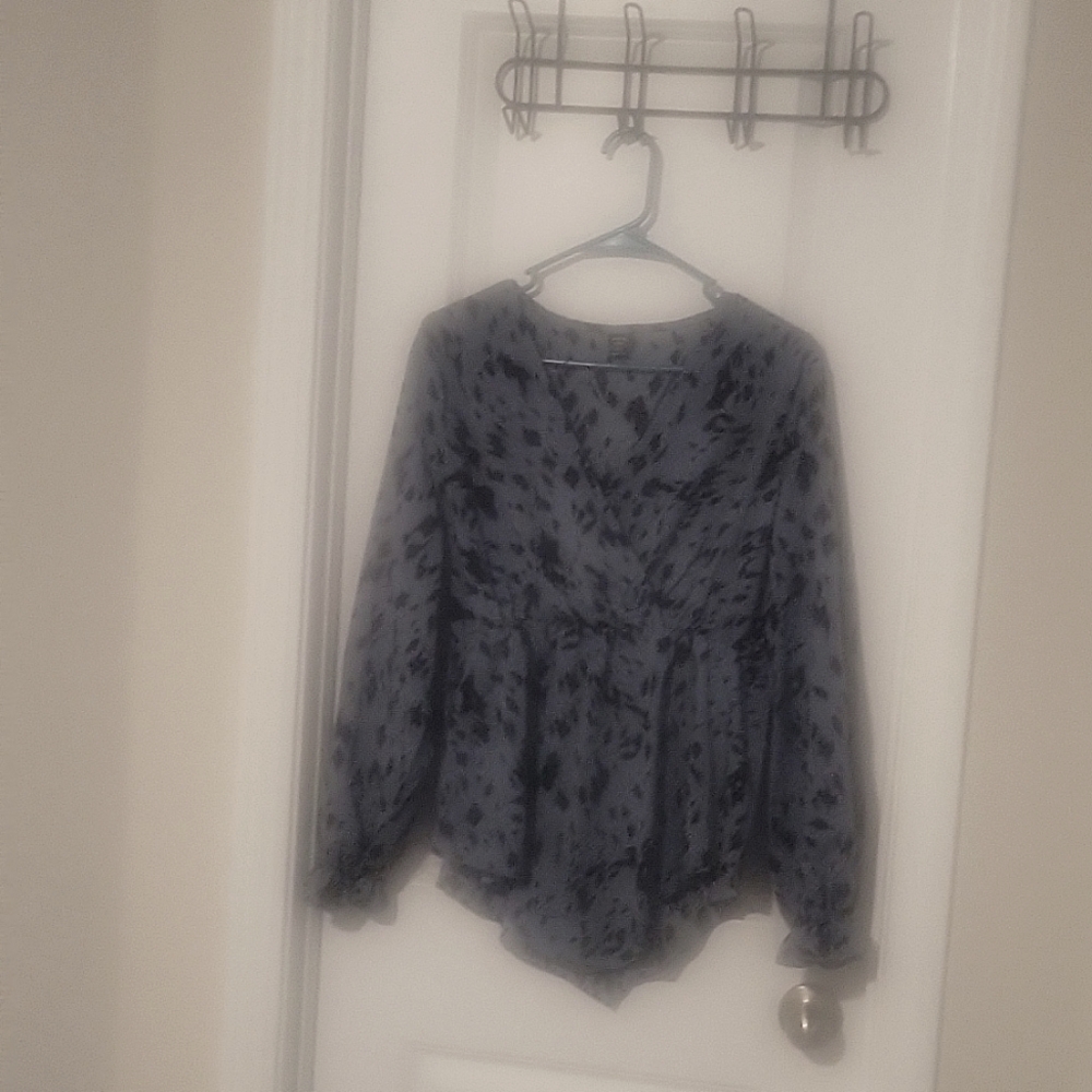 Flowy blouse